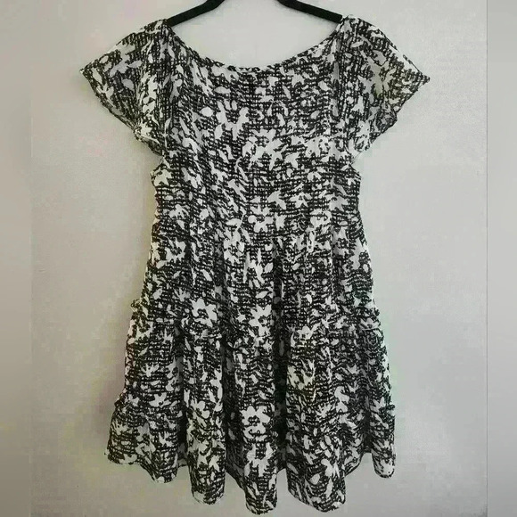 Urban Outfitters Beau Gingham Floral Mini Dress Adjustable Neckline Size Small - Picture 7 of 9